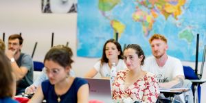 Faire de bonnes études c’est bien, leur donner du sens c’est mieux