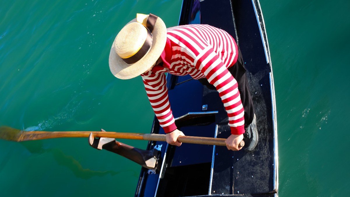 GONDOLE-VENISE.jpg
