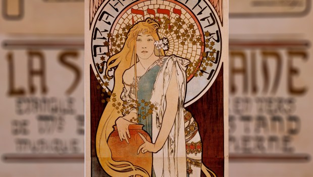 Affiche pour la piece "La Samaritaine" de Edmond Rostand interpretee par Henriette Rosine Bernard dite Sarah Bernhardt (1844-1923) en 1897 au Theatre de la Renaissance. Dessin d'Alphonse Mucha (1860-1939)