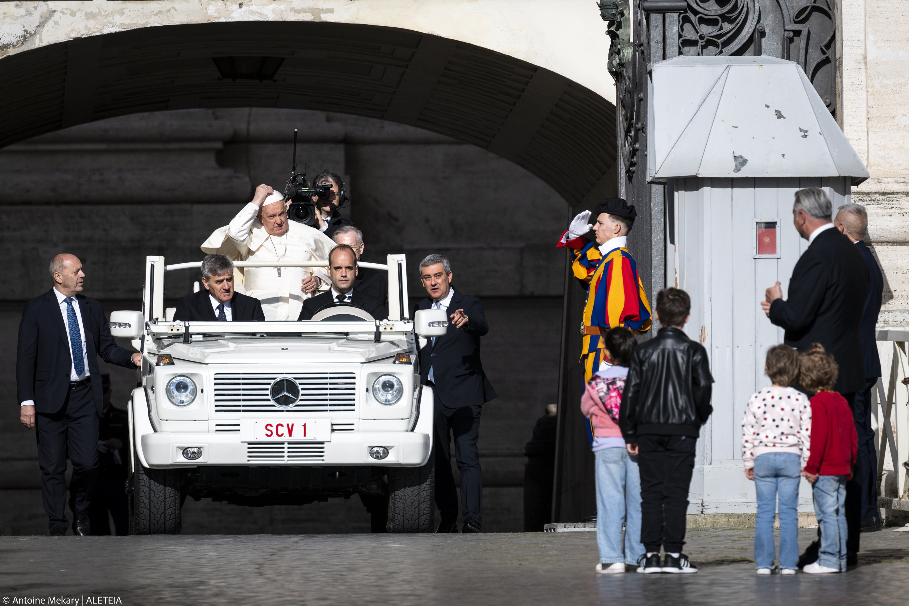 Audience générale du 17 avril 2024
