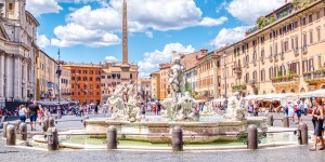 Place Navone, le monument d’un pape, d’un empereur et d’un pharaon