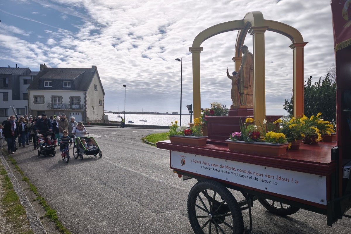 {"rendered":"La Trom\u00e9nie de Sainte-Anne au jour le jour"}