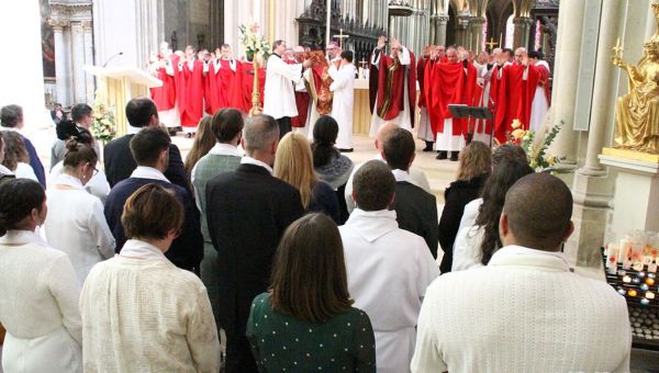 CONFIRMATIONS-ADULTES-BAYEX-LISIEUX