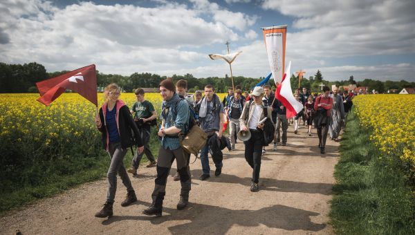 Pielgrzymka do Chartres - najliczniejsza w Europie