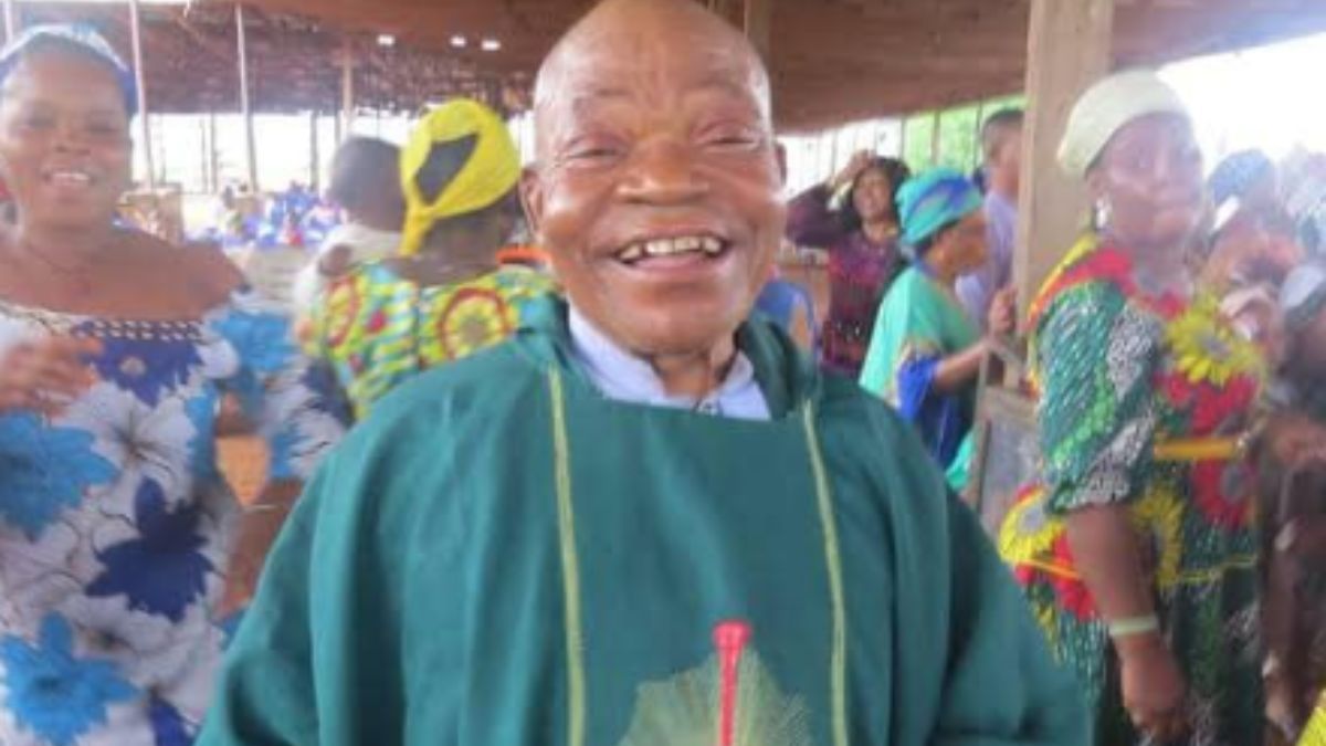 pere-Basil-Gbuzuo-Archidiocese-dOnitsha