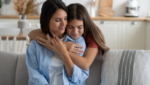 WOMAN-MUM-TEENAGER-shutterstock