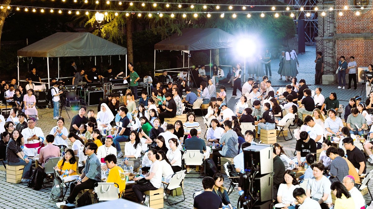Archdiocese of Seoul "Camp at the Cathedral"
