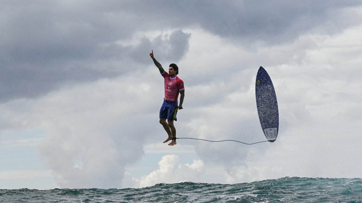 GABRIEL MEDINA SURF JO 2024