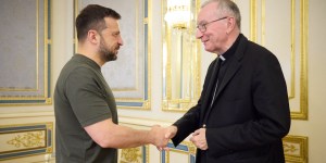 Volodymyr Zelensky transmet une liste de prisonniers ukrainiens au Saint-Siège