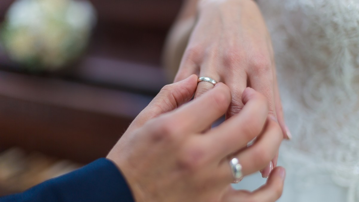 Weeding,Rings