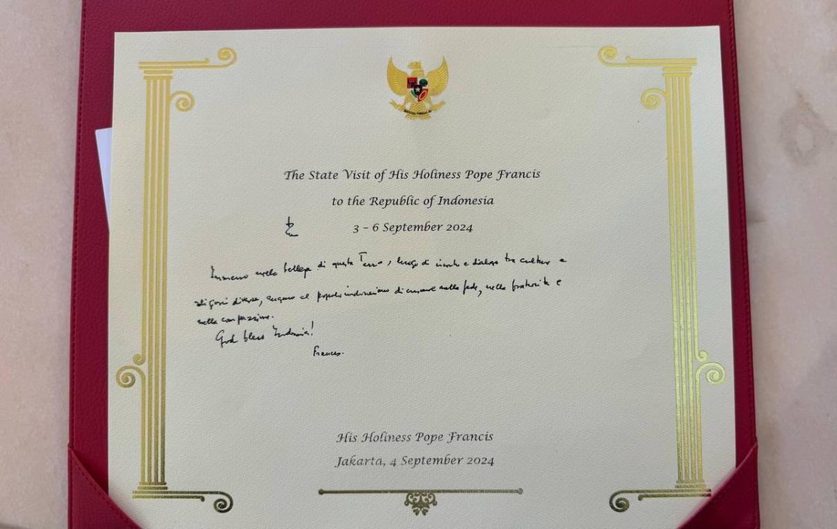 INDONESIE-MOT-DU-PAPE