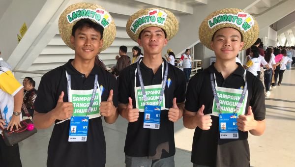 Moses-Marsel-Ryan-PAPE-INDONESIE-CAMILLE-DALMAS