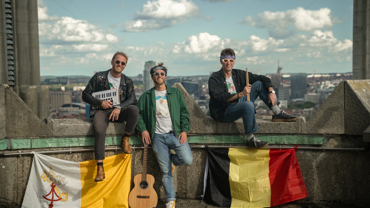 PAPAMOBILE-BELGIQUE-GROUPE-MUSIQUE
