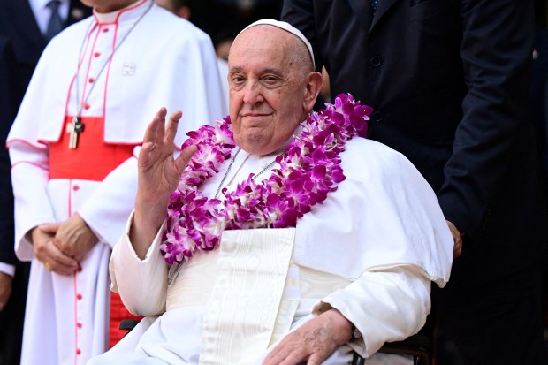 Pope-Francis-young-people-Catholic-Junior-College-Singapore