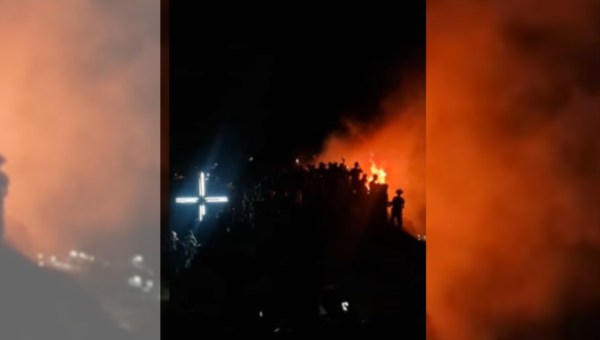 MAALOULA SYRIE CROIX GLORIEUSE