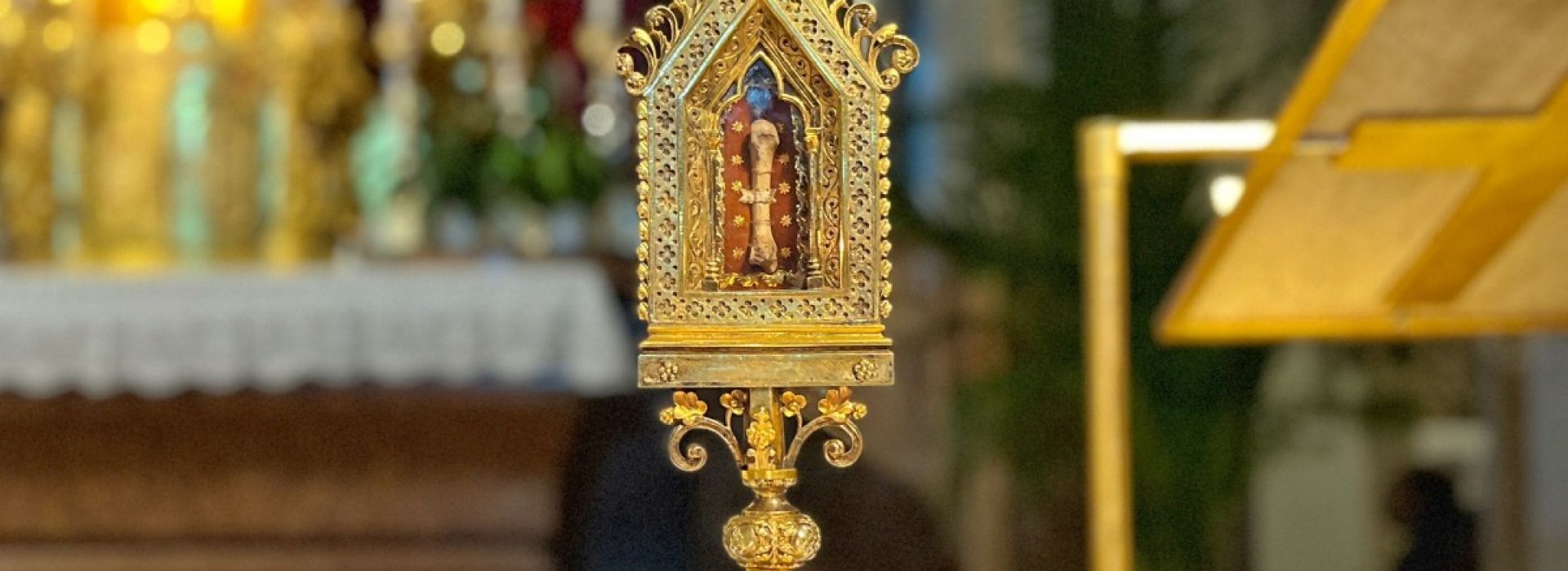 RELIQUES-SAINTE-MARGUERITE-MARIE.jpg