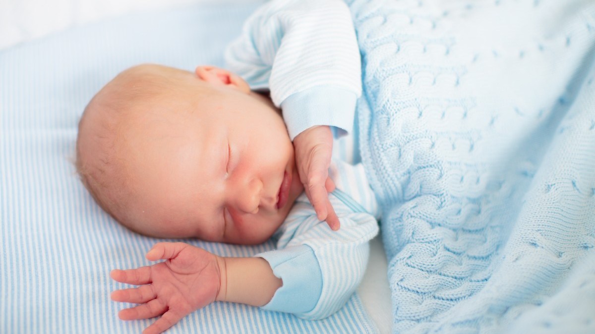 BABY-NEW-BORN.jpg