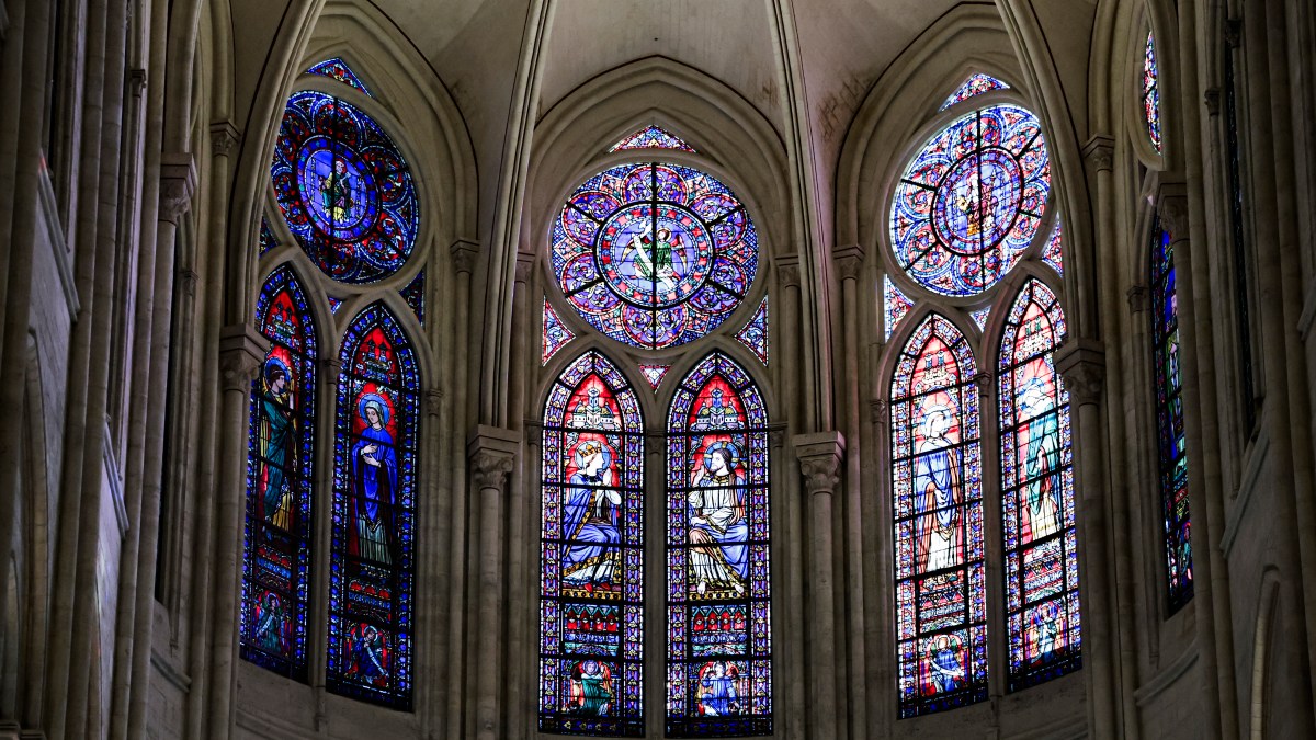 Interieur-Notre-Dame-de-Paris-2.jpg