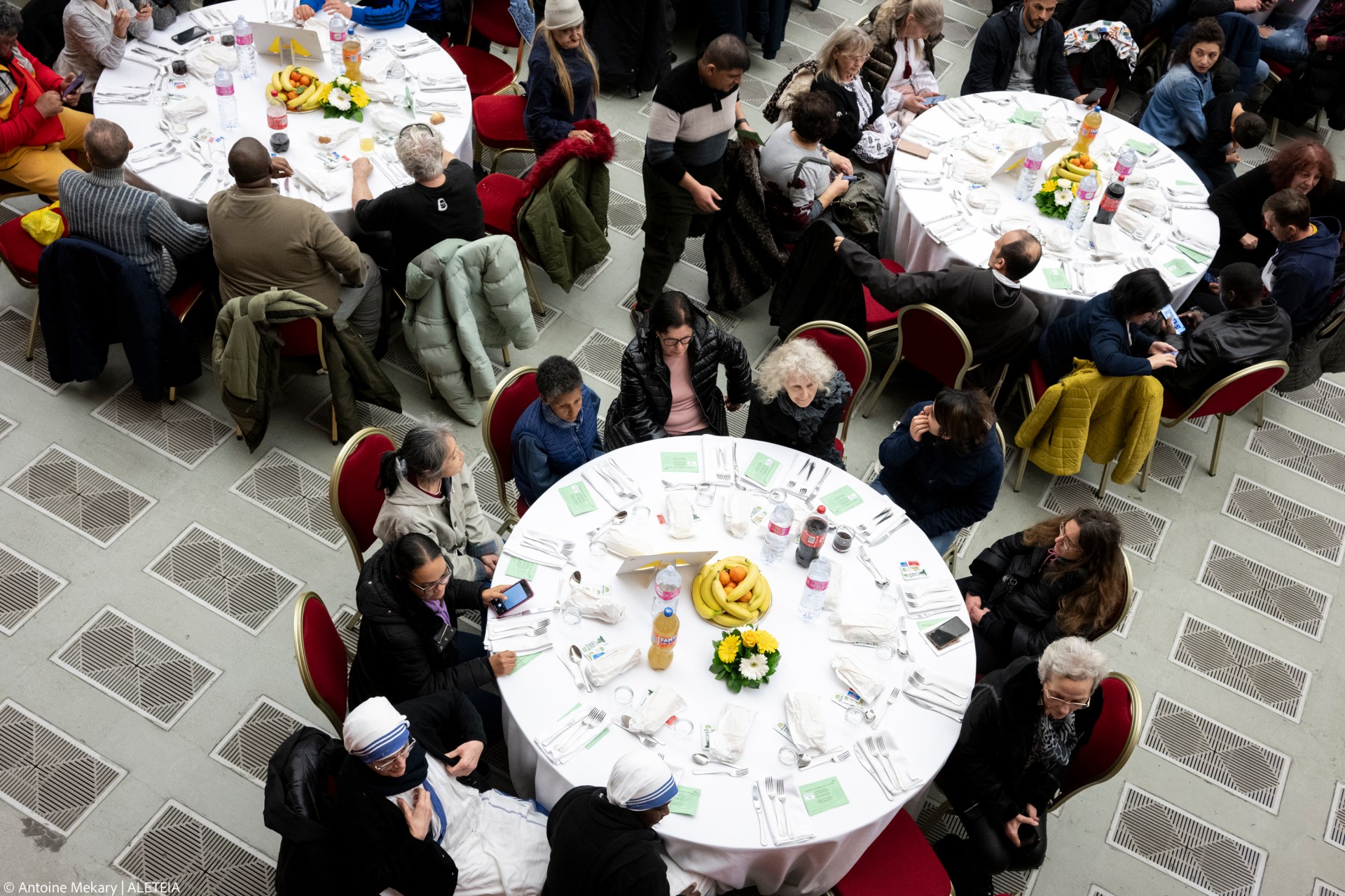 VATICAN-POPE-WORLD-POOR-DAY