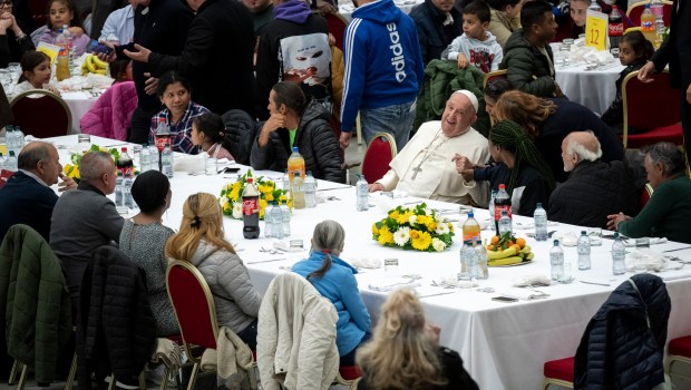 VATICAN-POPE-WORLD-POOR-DAY