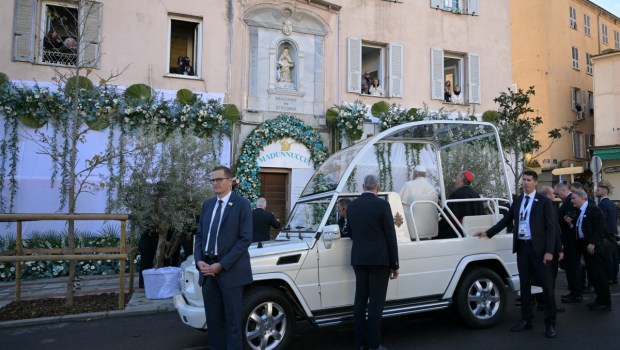 Pape François en Corse
