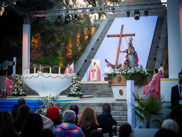 Pope Mass Corsica