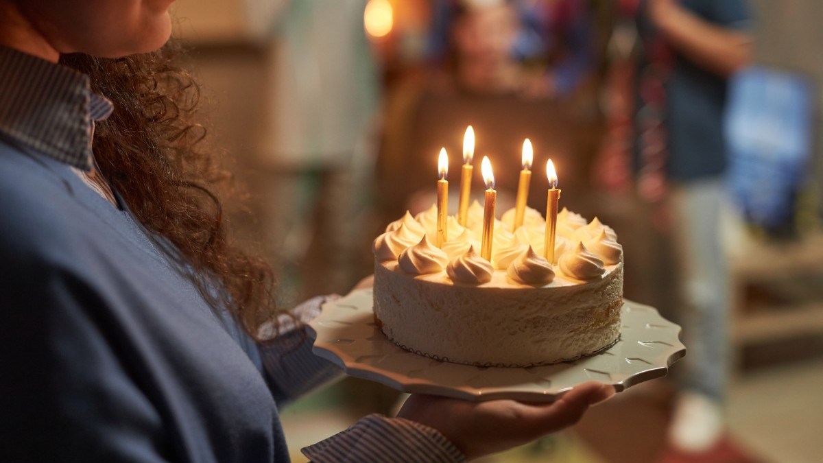 BIRTHDAY-CAKE.jpg
