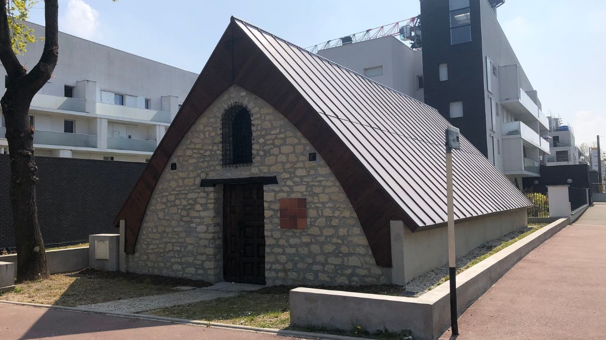 Chapelle-Notre-Dame-des-Sans-Logis-et-de-Tout-le-Monde-apres-restauration-.jpg
