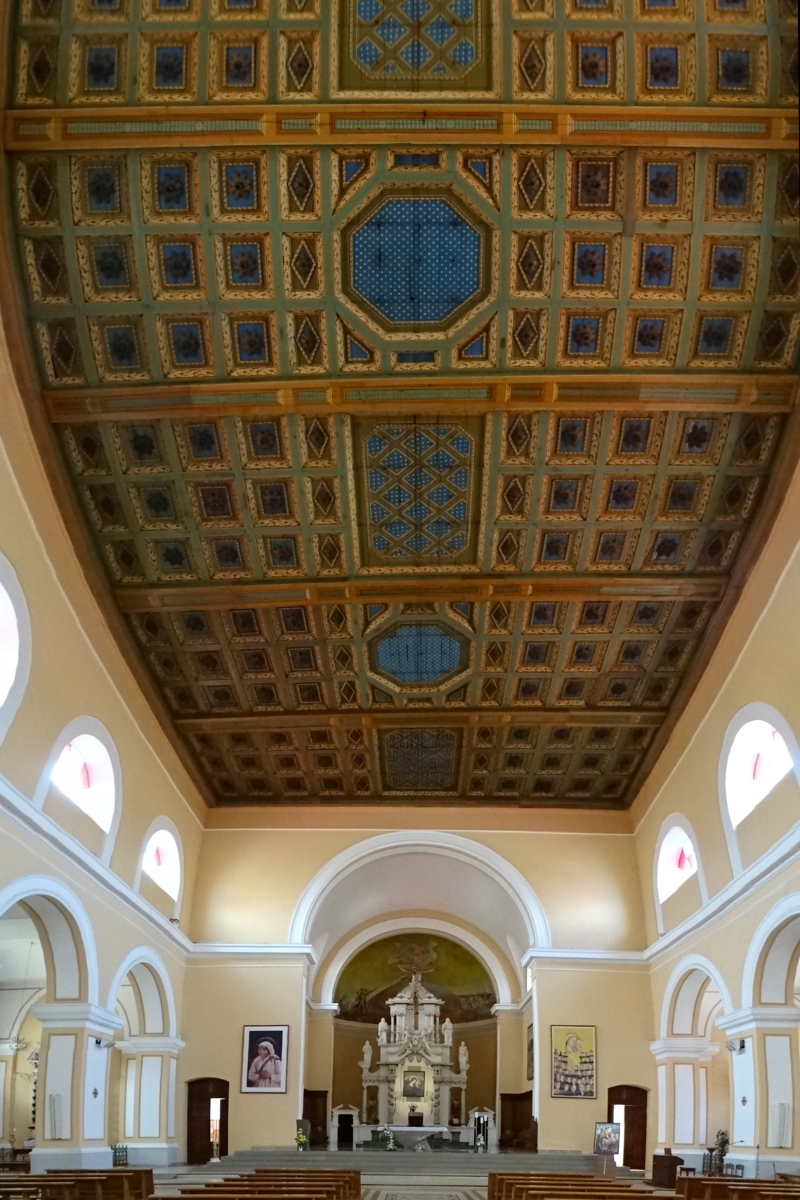 PLAFOND-CATHEDRALE-SHKODRA-ALBANIE.jpg