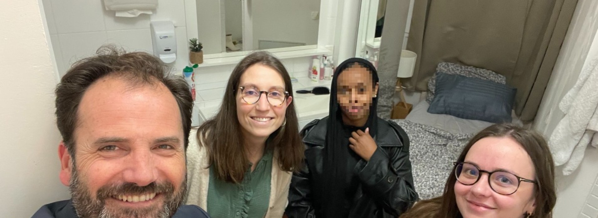 SAGAL-CHEZ-KEYMAN.jpg