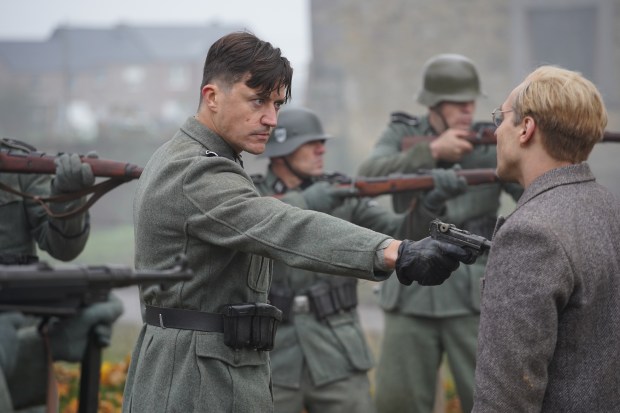 bonhoeffer-stills_gestapo-police