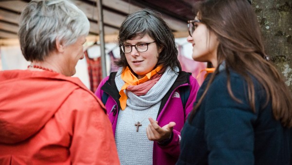 Corner Item Image - Prier pour quelqu’un, est-ce l’influencer ?
