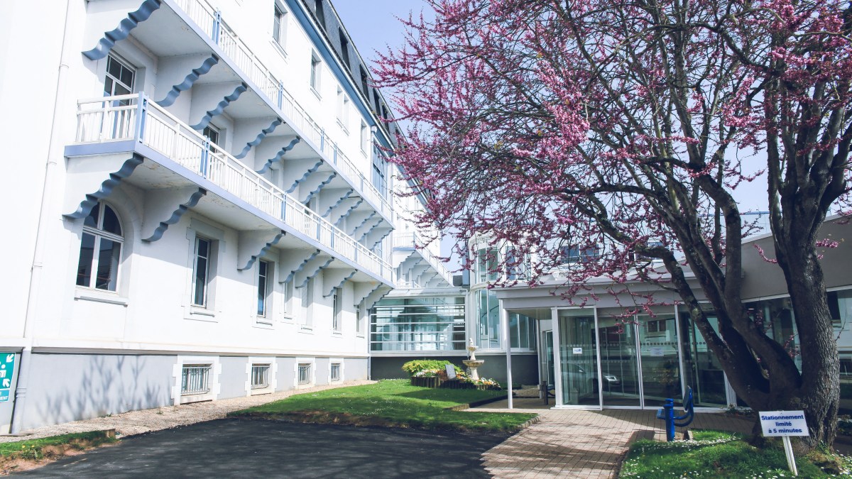 clinique-des-Augustines-a-Malestroit-afp
