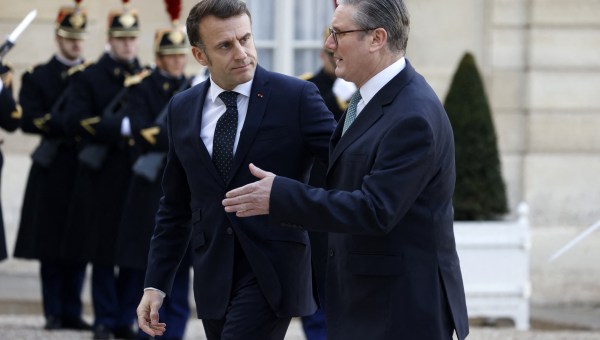 Keir-Starmer-et-Macron-AFP