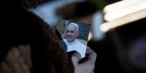Sept manières de soutenir le pape François éprouvé par la maladie