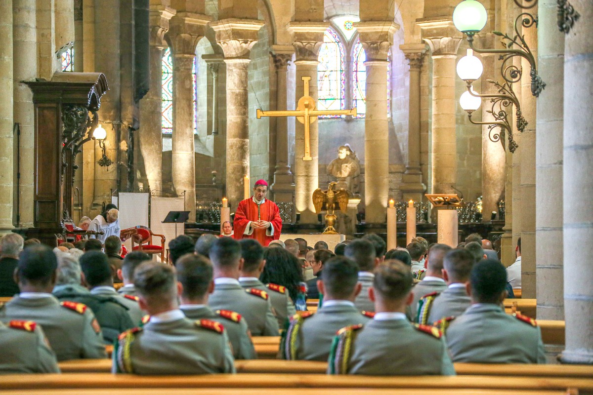 ROMANET-MASS.jpg
