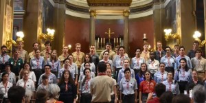 Une chorale interscouts (presque) au top !