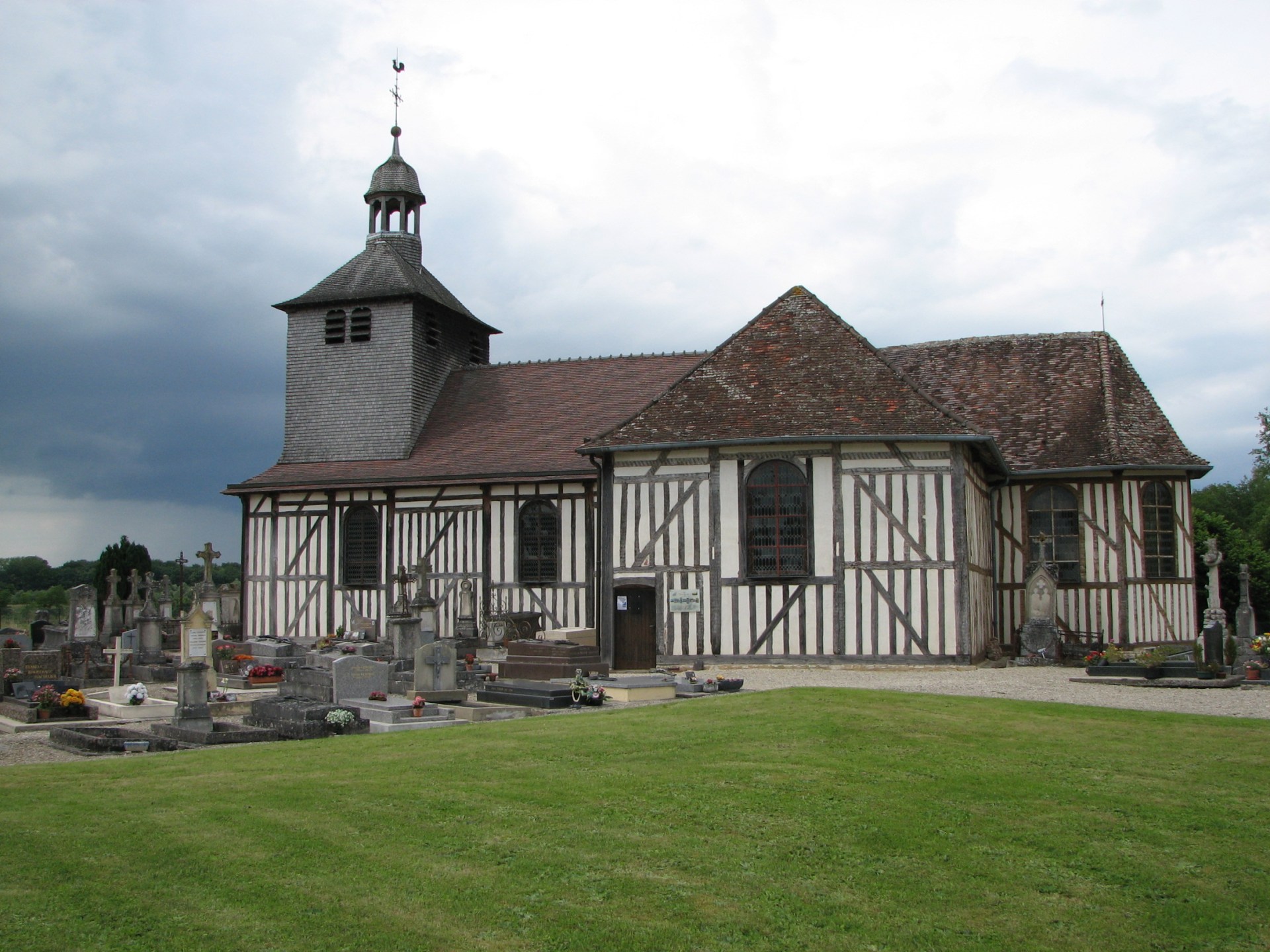église Saint-Quentin de Mathaux (Aube)