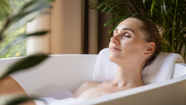 Corner Item Image - La tristesse et ses remèdes : le sommeil et les bains (5/5)