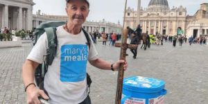 Trois millions de pas pour trois millions d’enfants, la grande marche de Luigi