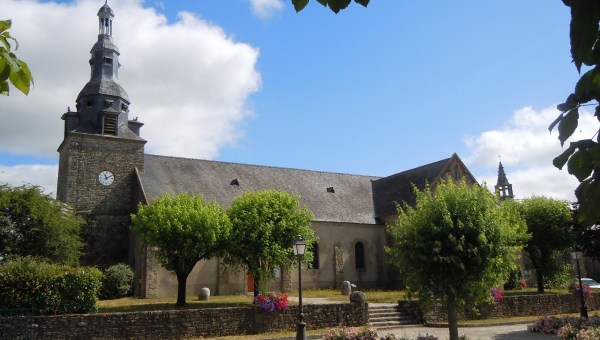Corner Item Image - Plumergat, “le bourg aux trois clochers”