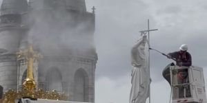 C&#8217;est l&#8217;heure du bain à Lourdes !