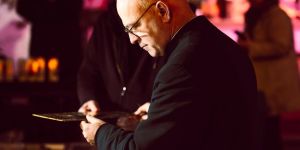 Père Cariot : &#8220;Avec la Sainte Tunique notre mission est de permettre une rencontre avec le Christ&#8221;