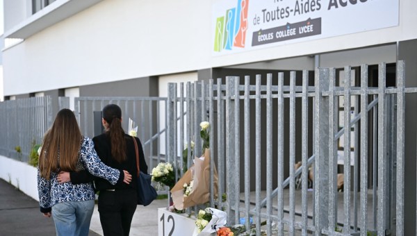 Corner Item Image - Choc et prières après l’attaque au couteau à Nantes