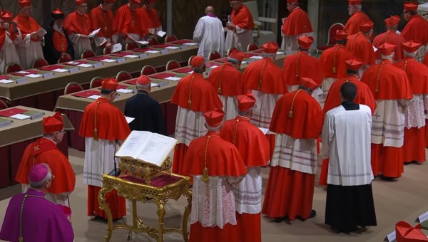Corner Item Image - Ils entrent en conclave ! Tout ce qui va se jouer maintenant