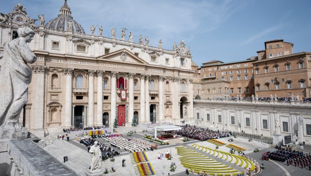 EASTER-VATICAN-POPE-EASTER2025