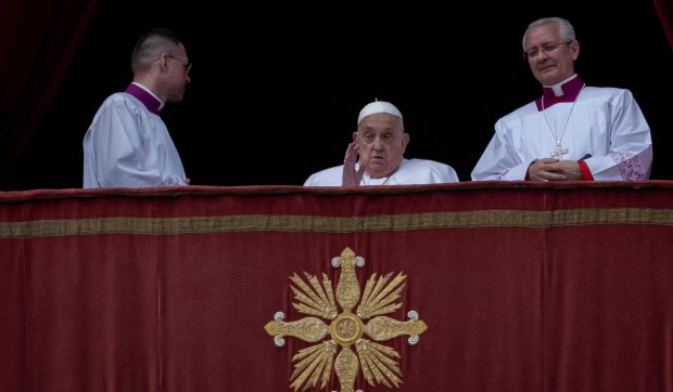 Corner Hero Image - [EN IMAGES] La dernière apparition du Pape pour la bénédiction Urbi et Orbi
