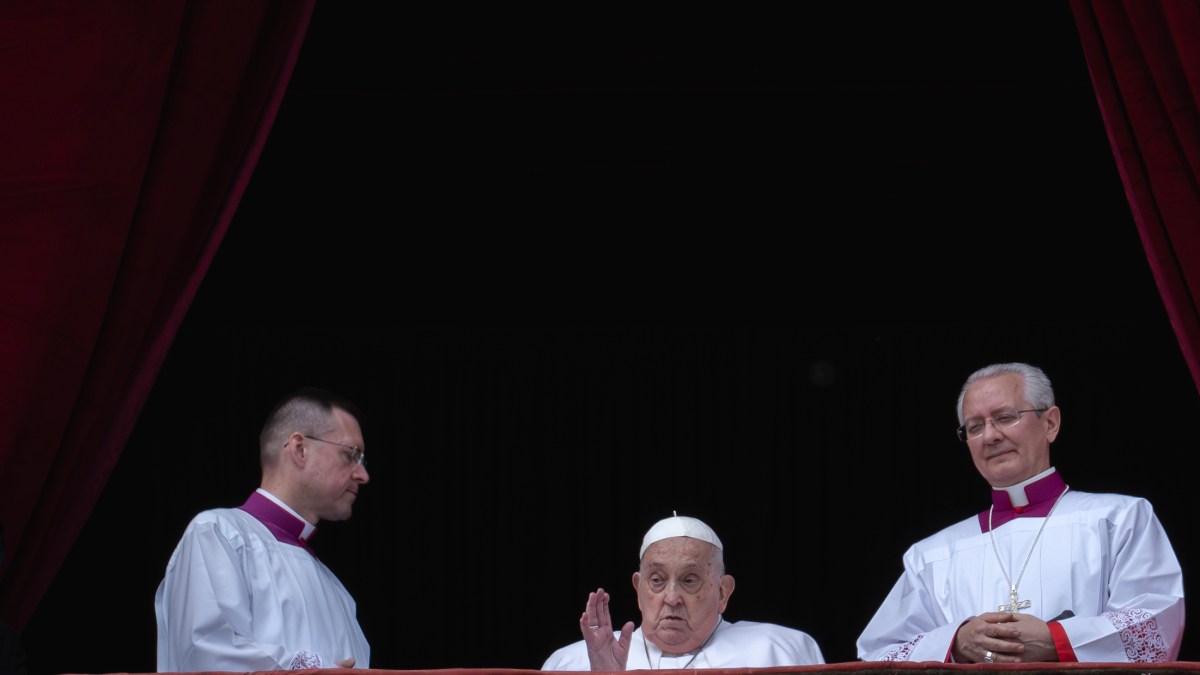 EASTER-VATICAN-POPE-EASTER2025