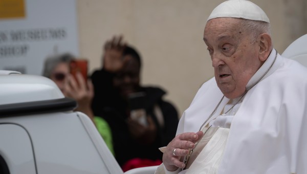 EASTER-VATICAN-POPE-EASTER2025