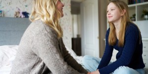 Ce que dit l’Église sur la mission éducative de l’amour en famille
